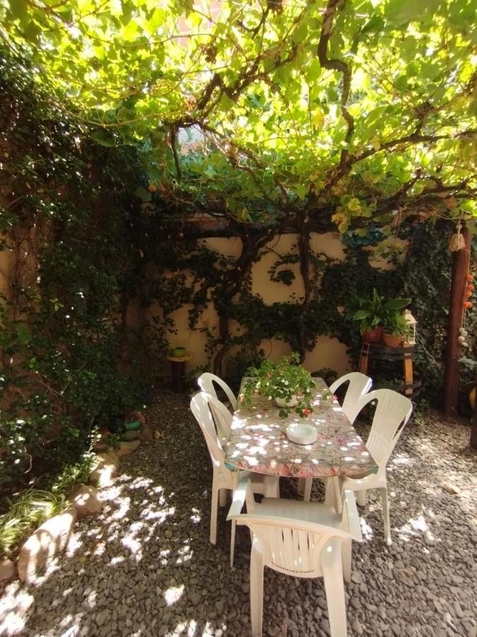 La Morada Hostal 卡法亚特 外观 照片